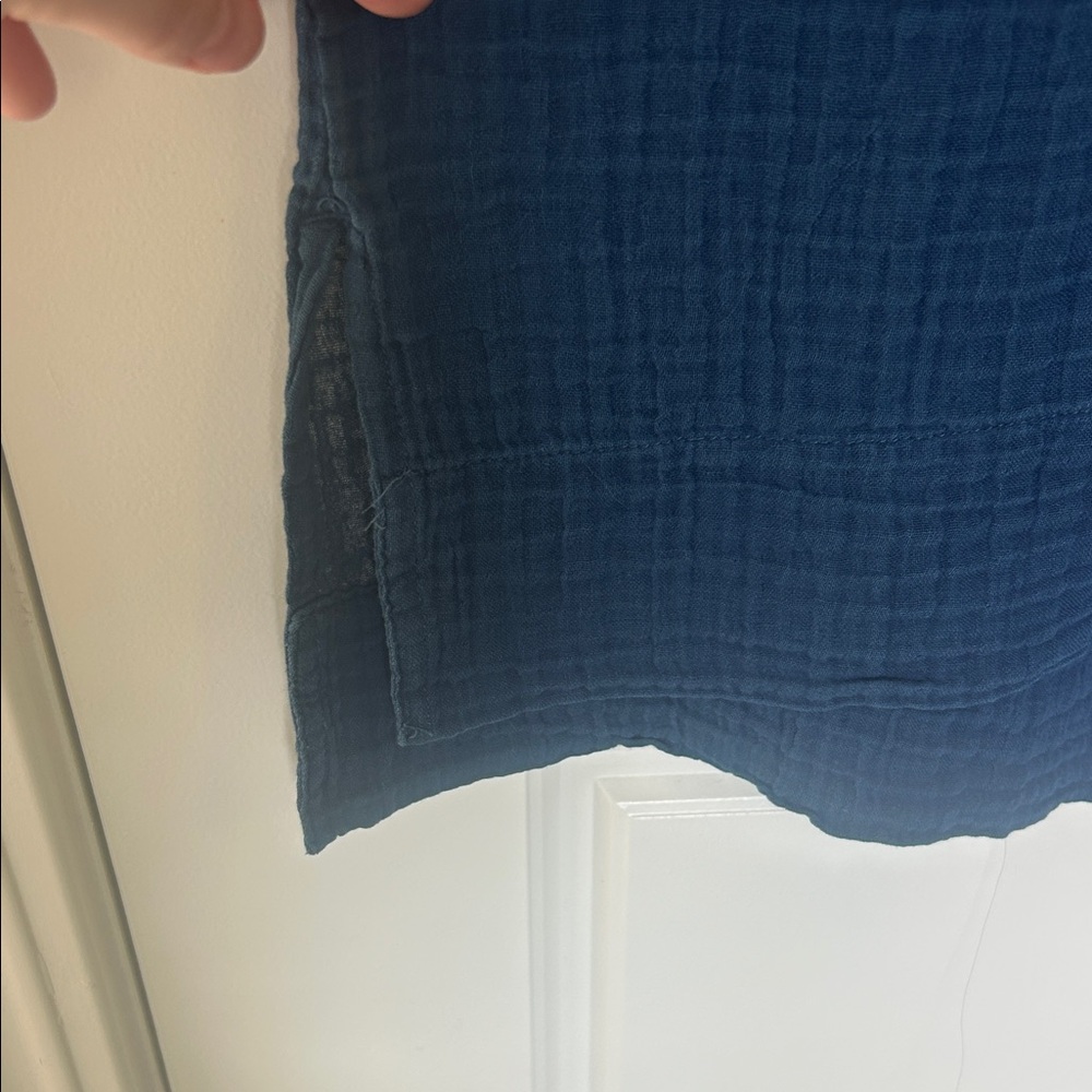 Faherty Navy V-Neck Blouse - Picture 5 of 7
